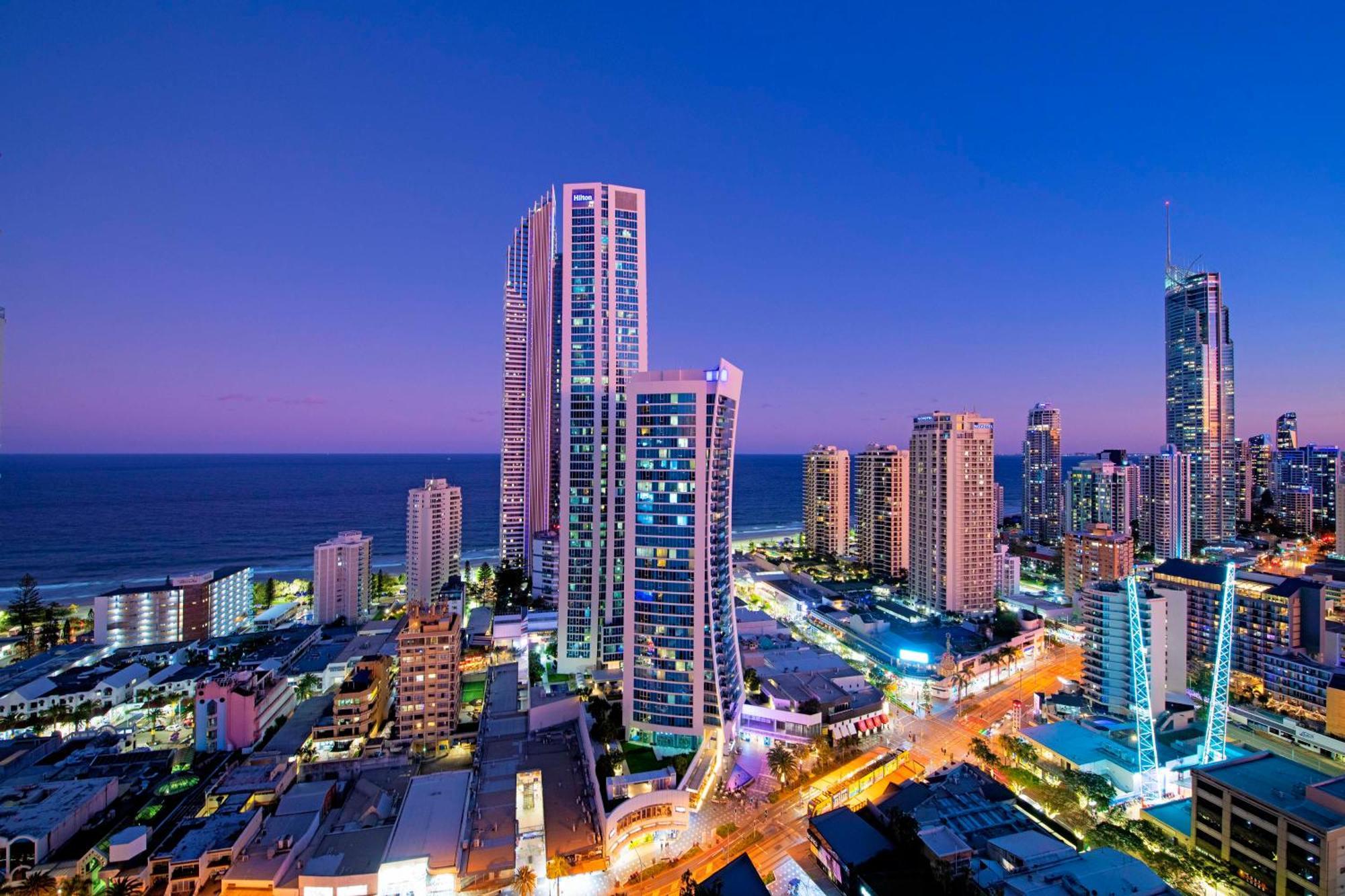 גולד קוסט Ocean View Apartments With Balcony - Circle On Cavill - Central Location! - Self Contained & Privately Managed מראה חיצוני תמונה