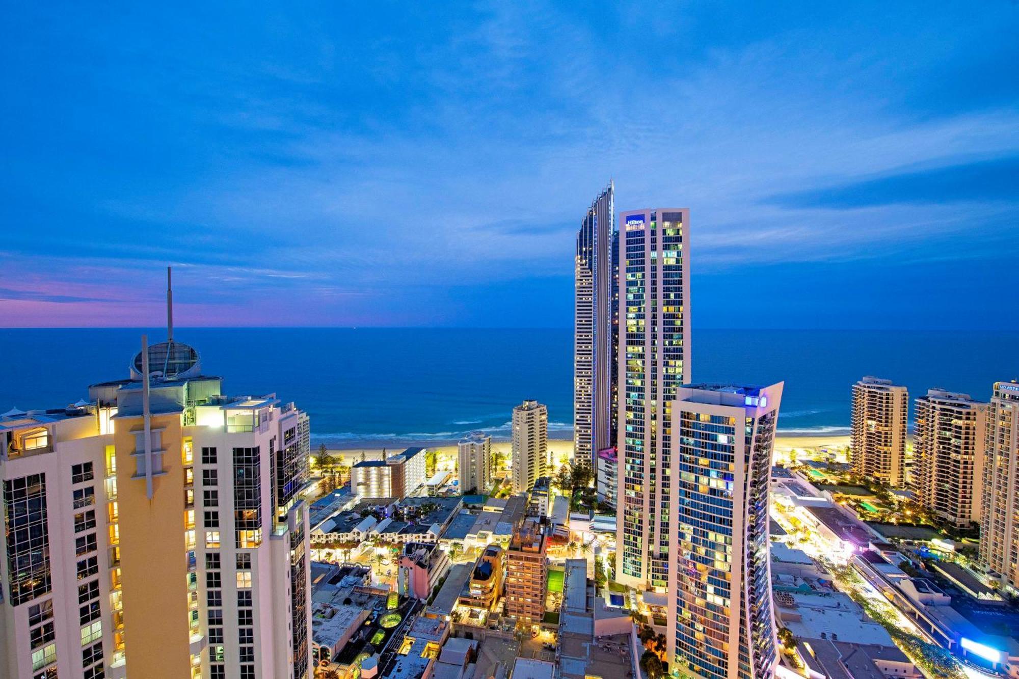 גולד קוסט Ocean View Apartments With Balcony - Circle On Cavill - Central Location! - Self Contained & Privately Managed מראה חיצוני תמונה