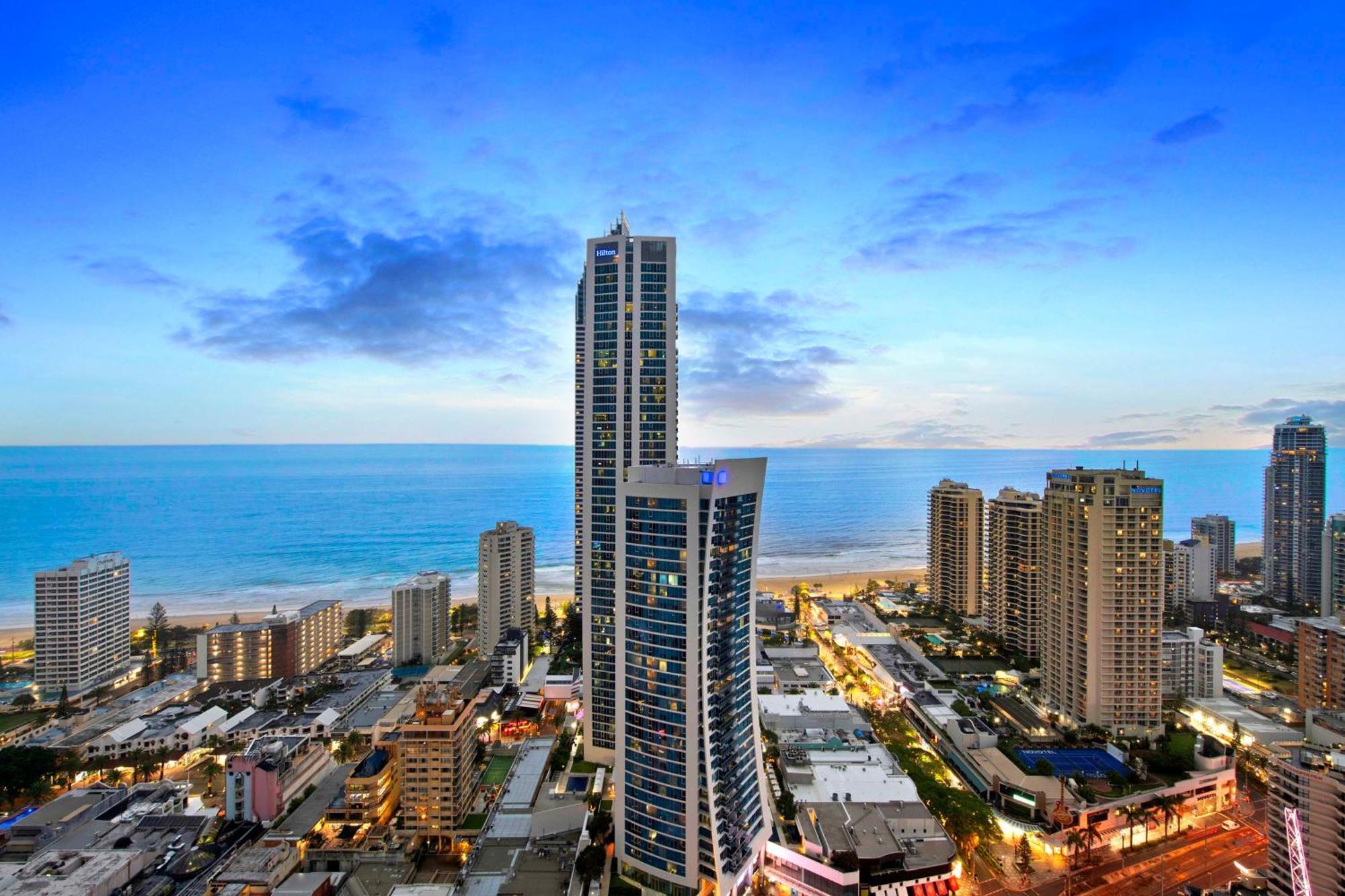 גולד קוסט Ocean View Apartments With Balcony - Circle On Cavill - Central Location! - Self Contained & Privately Managed מראה חיצוני תמונה